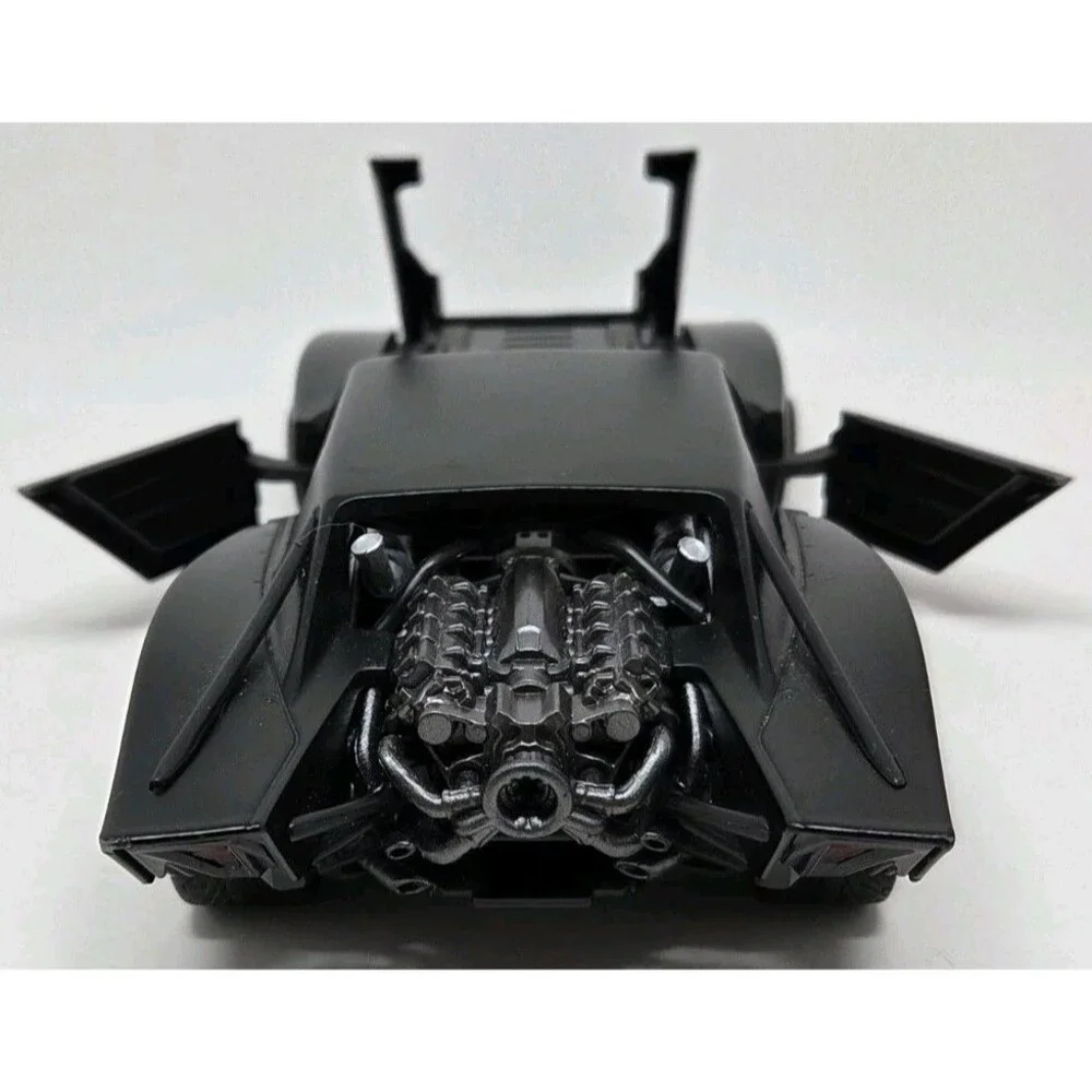Jada Toys 2022 The Batman Batmobile 1:24 Diecast Model Car Matte Black Loose